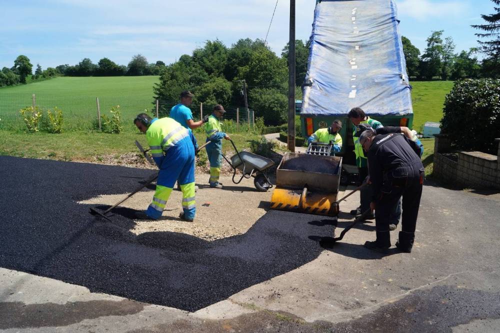 Goudronnage à Domfront en Poiraie